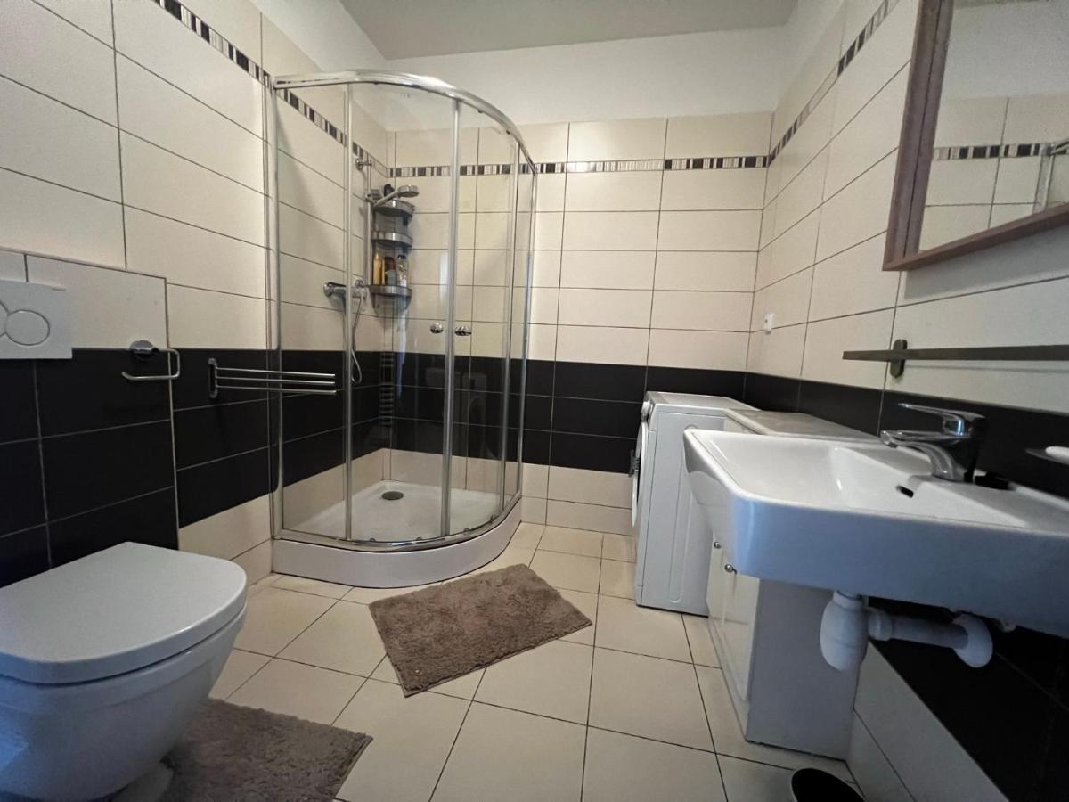 Apartment Spa And Fontain Podebrady Exterior photo